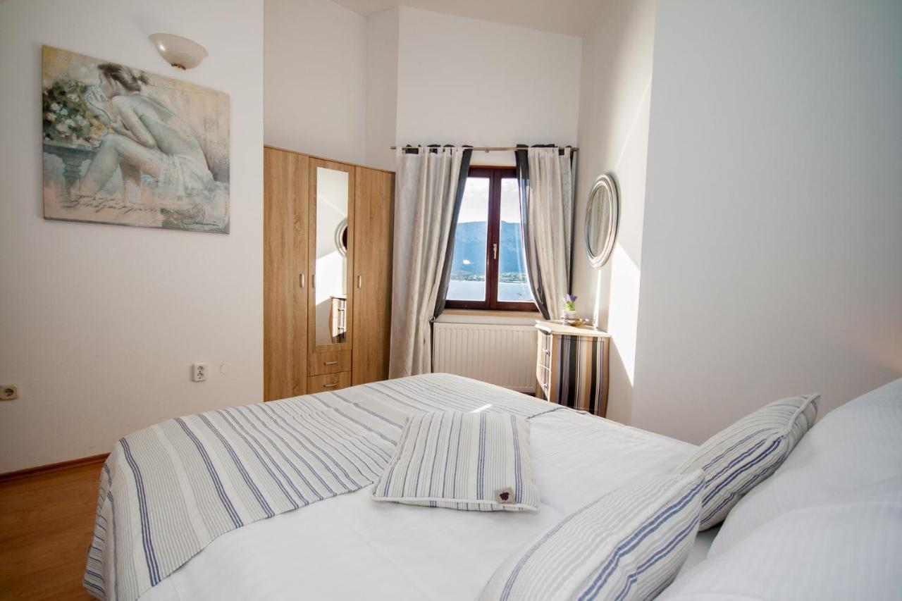Lori Appartement Baška Buitenkant foto
