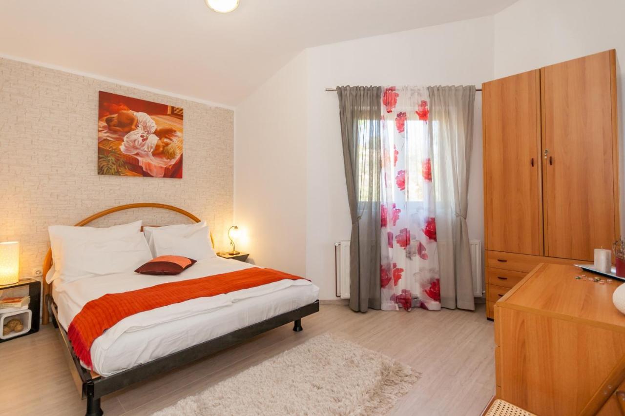 Lori Appartement Baška Buitenkant foto